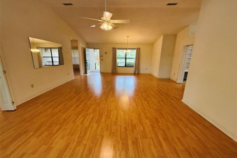 Villa ou maison à vendre à Gainesville, Floride: 3 chambres, 173.45 m2 № 2389177 - photo 9