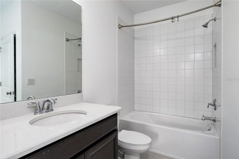 Casa en venta en Palmetto, Florida, 4 dormitorios, 243.78 m2 № 2221733 - foto 23