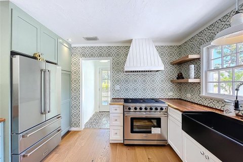 Купить виллу или дом в Сарасота, Флорида 7 комнат, 213.12м2, № 1732396 - фото 23