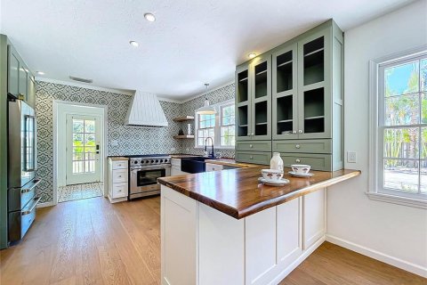 Купить виллу или дом в Сарасота, Флорида 7 комнат, 213.12м2, № 1732396 - фото 27