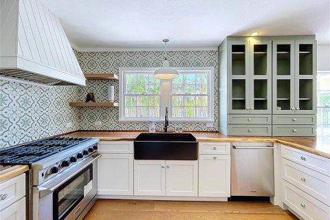 Купить виллу или дом в Сарасота, Флорида 7 комнат, 213.12м2, № 1732396 - фото 20