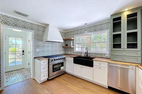Купить виллу или дом в Сарасота, Флорида 7 комнат, 213.12м2, № 1732396 - фото 21