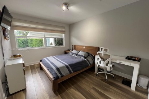 Villa ou maison à louer à Miami, Floride: 4 chambres, 288.93 m2 № 1968079 - photo 16