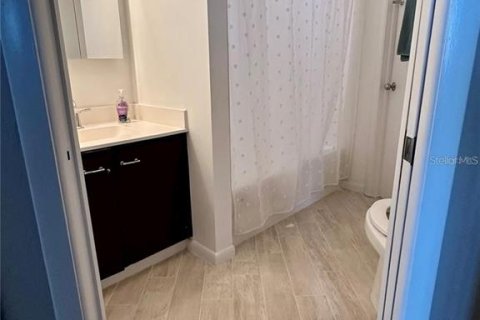 Condo in Englewood, Florida, 2 bedrooms  № 1904480 - photo 20
