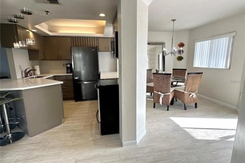 Condo in Englewood, Florida, 2 bedrooms  № 1904480 - photo 21