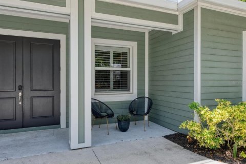 House in Sarasota, Florida 3 bedrooms, 255.02 sq.m. № 1884718 - photo 4