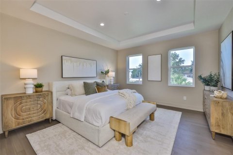Casa en venta en Tampa, Florida, 5 dormitorios, 296.92 m2 № 1910916 - foto 30