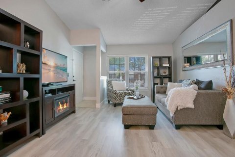 Copropriété à vendre à Orlando, Floride: 2 chambres, 85.38 m2 № 2388297 - photo 8