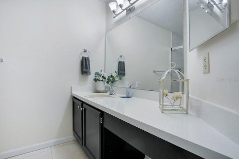 Copropriété à vendre à Orlando, Floride: 2 chambres, 85.38 m2 № 2388297 - photo 16