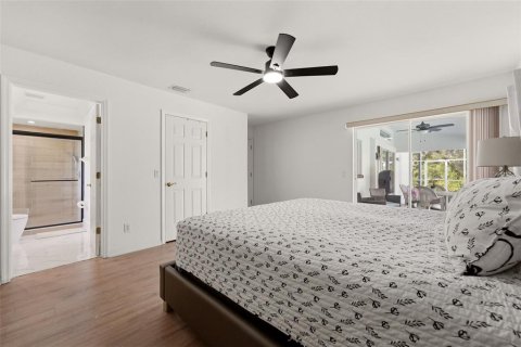 House in North Port, Florida 3 bedrooms, 133.59 sq.m. № 2325179 - photo 24