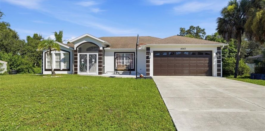 House in North Port, Florida 3 bedrooms, 133.59 sq.m. № 2325179