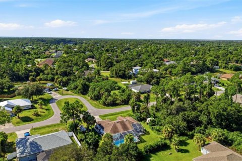 House in North Port, Florida 3 bedrooms, 133.59 sq.m. № 2325179 - photo 4