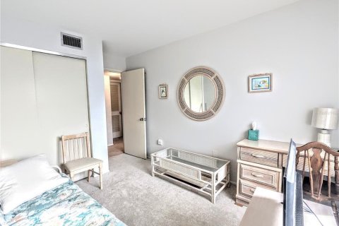 Condo in Bradenton, Florida, 2 bedrooms  № 1531488 - photo 25