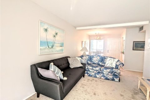 Condo in Bradenton, Florida, 2 bedrooms  № 1531488 - photo 12