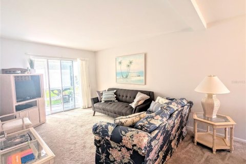 Condo in Bradenton, Florida, 2 bedrooms  № 1531488 - photo 18
