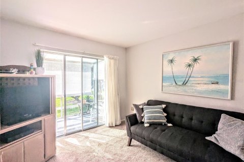 Condo in Bradenton, Florida, 2 bedrooms  № 1531488 - photo 14