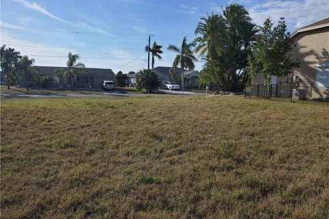 Terreno en venta en Port Charlotte, Florida № 213730 - foto 5