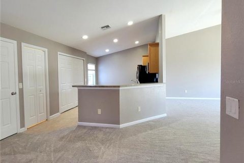 Condo in Ocala, Florida, 3 bedrooms  № 1822919 - photo 9