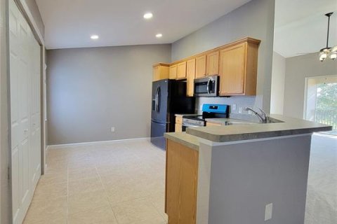 Condo in Ocala, Florida, 3 bedrooms  № 1822919 - photo 10