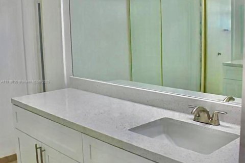 Copropriété à louer à Plantation, Floride: 1 chambre, 83.61 m2 № 1974356 - photo 12