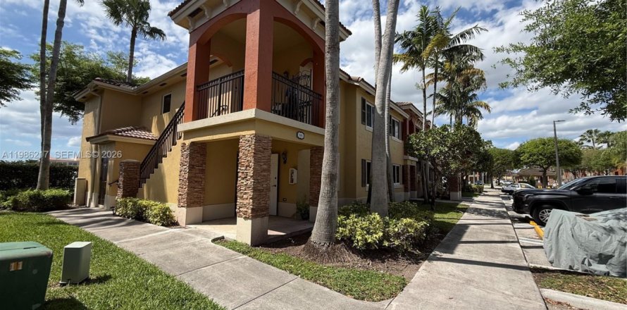Condo in Homestead, Florida, 3 bedrooms  № 2053107