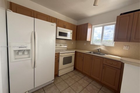 Condo in Homestead, Florida, 3 bedrooms  № 2053107 - photo 7