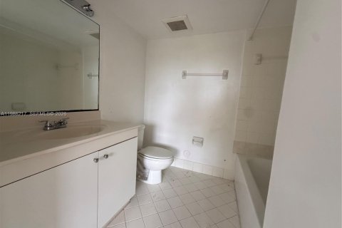 Condo in Homestead, Florida, 3 bedrooms  № 2053107 - photo 12