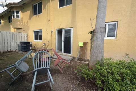 Condo in Homestead, Florida, 3 bedrooms  № 2053107 - photo 16