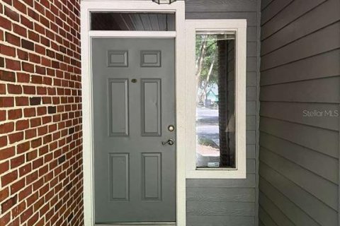 Townhouse in Gainesville, Florida 3 bedrooms, 147.16 sq.m. № 1643017 - photo 2