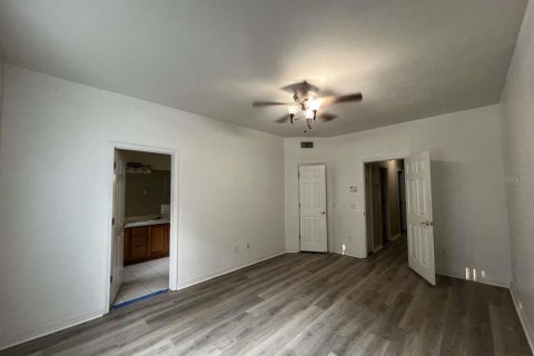 Townhouse in Gainesville, Florida 3 bedrooms, 147.16 sq.m. № 1643017 - photo 23