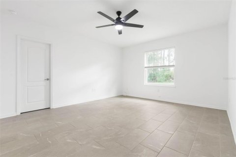 Villa ou maison à vendre à Palm Coast, Floride: 4 chambres, 190.54 m2 № 2360812 - photo 17