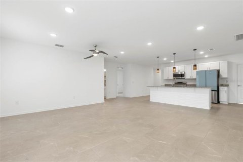 Villa ou maison à vendre à Palm Coast, Floride: 4 chambres, 190.54 m2 № 2360812 - photo 9