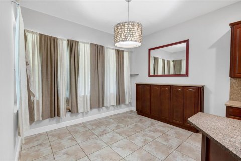 Casa en venta en Leesburg, Florida, 4 dormitorios, 310.01 m2 № 1837815 - foto 28