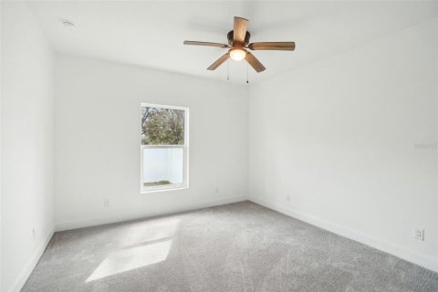 Commercial property in Tampa, Florida 6 bedrooms, 293.39 sq.m. № 1532914 - photo 23
