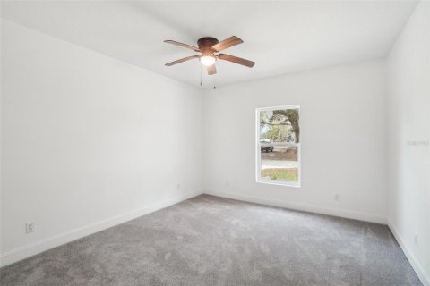 Commercial property in Tampa, Florida 6 bedrooms, 293.39 sq.m. № 1532914 - photo 24