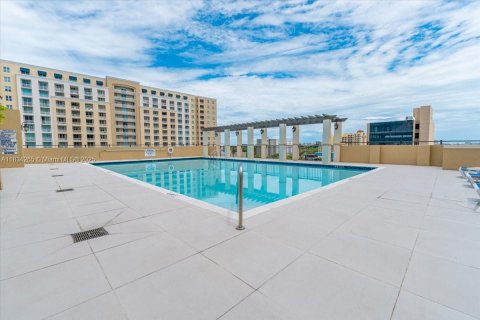 Copropriété à vendre à Miami, Floride: 2 chambres, 93.74 m2 № 1846029 - photo 28