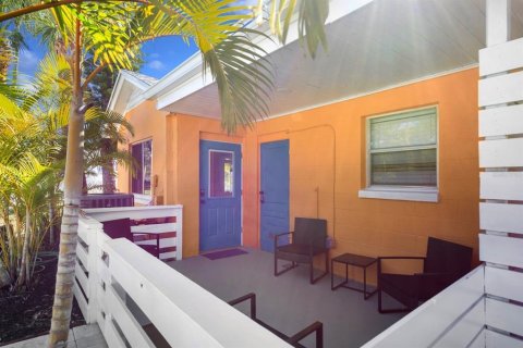 Immobilier commercial à vendre à Indian Rocks Beach, Floride: 5 chambres, 137.5 m2 № 1005841 - photo 25