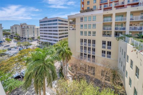 Copropriété à louer à Miami, Floride: 2 chambres, 112.97 m2 № 2086267 - photo 19