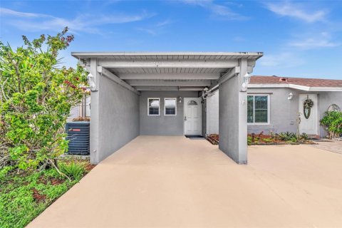 Condominio en venta en Delray Beach, Florida, 2 dormitorios, 99.68 m2 № 1874296 - foto 8