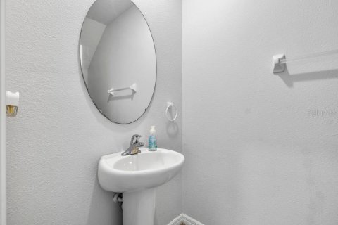 Villa ou maison à vendre à Tampa, Floride: 5 chambres, 224.36 m2 № 2236330 - photo 7