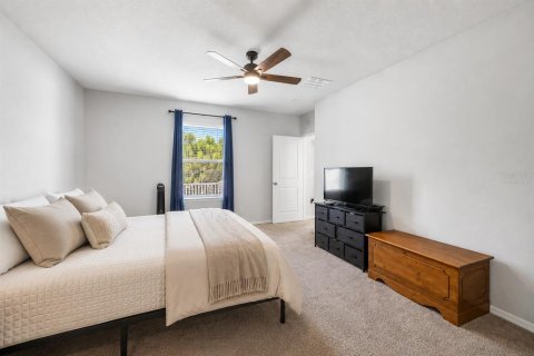 Villa ou maison à vendre à Tampa, Floride: 5 chambres, 224.36 m2 № 2236330 - photo 12