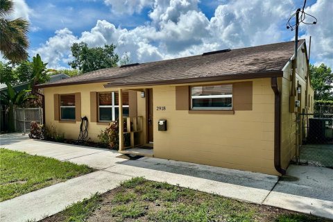 House in Orlando, Florida 3 bedrooms, 140 sq.m. № 1803274 - photo 24
