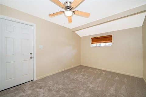 House in Orlando, Florida 3 bedrooms, 140 sq.m. № 1803274 - photo 16