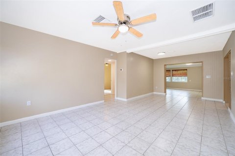 House in Orlando, Florida 3 bedrooms, 140 sq.m. № 1803274 - photo 4