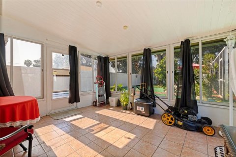 House in Pinellas Park, Florida 2 bedrooms, 78.97 sq.m. № 1852622 - photo 19
