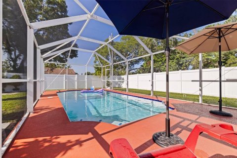 House in Pinellas Park, Florida 2 bedrooms, 78.97 sq.m. № 1852622 - photo 22