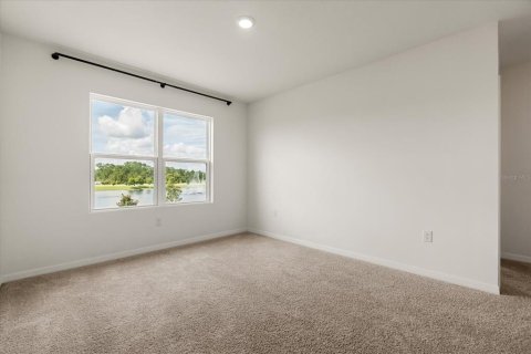 House in Saint Cloud, Florida 5 bedrooms, 243.96 sq.m. № 1866142 - photo 19