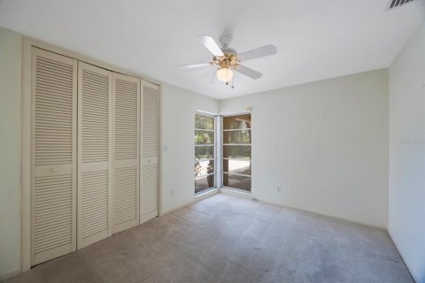 House in Clearwater, Florida 4 bedrooms, 228.17 sq.m. № 1858293 - photo 19