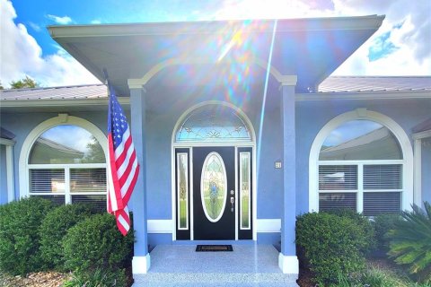 Casa en venta en Palatka, Florida, 3 dormitorios, 197.7 m2 № 1919043 - foto 1