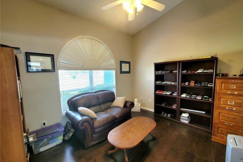 Casa en venta en Palatka, Florida, 3 dormitorios, 197.7 m2 № 1919043 - foto 25